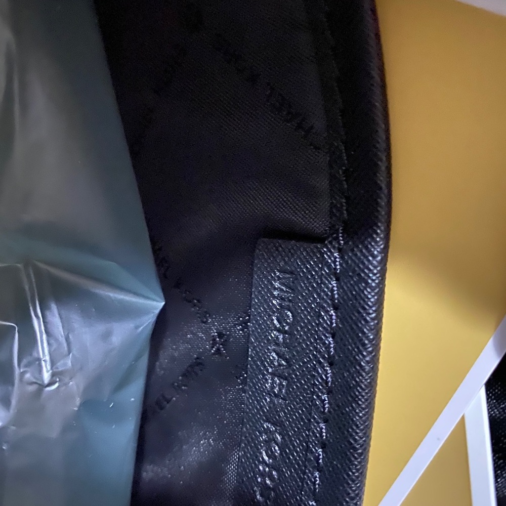 Black michael kors tote